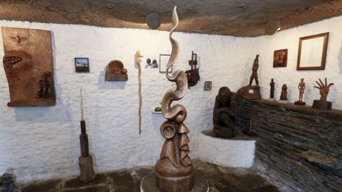 Piezas variadas pueden verse en distintas estancias de la casa museo de Corral