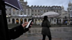 La Justicia avala que los padres revisen el WhatsApp de sus hijos
