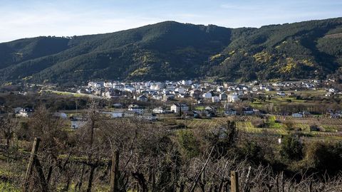 Una vista de Quiroga desde el mirador de la aldea de Caspedro