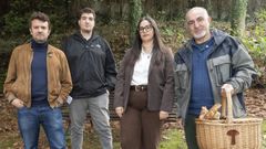 El cocinero y docente Chisco Ramos, el ingeniero forestal y formador en Fonteboa Alejandro lvarez, la ingeniera forestal y agrcola ngela Prez y el ingeniero agrnomo y tcnico en la Oficina Agraria Rural de Baio Juan Carlos Lauroba