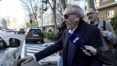 Captura de video del momento de la salida este jueves de su domicilio en Madrid del exdirector adjunto operativo de la Polic�a Nacional Jos� �ngel Gonz�lez Jim�nez. 