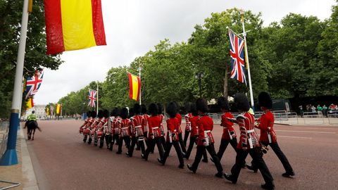 Londres, engalanado para recibir a los reyes