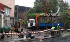 Los operarios llevan varios d�as trabajando para construir una plaza en Fonte do Galo. 