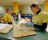 Las primeras pruebas para la selecci�n del personal del hospital se efectuaron en 1998.