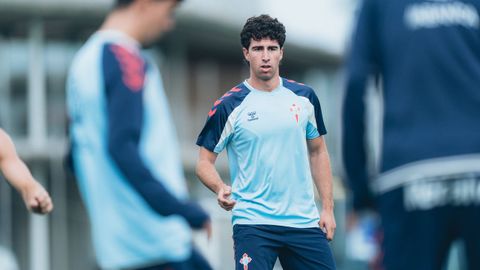Hugo Gonz�lez comenz� a entrenar el pasado lunes con el primer equipo del Celta.