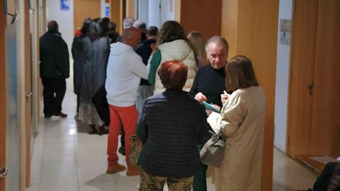 Colas para vacunarse este s�bado en el Complejo Hospitalario Universitario de A Coru�a (Chuac)