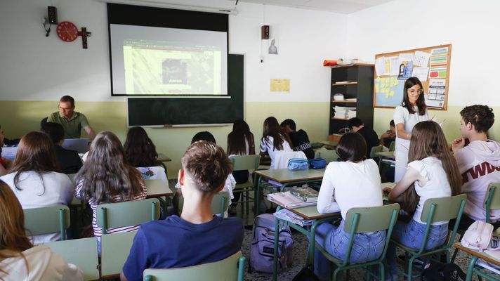 Alumnos de Secundaria en un aula de un colegio.