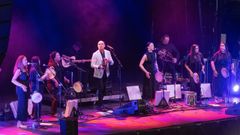 Concerto de Xabier D�az e Adufeiras de Salitre