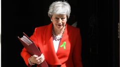 La primera ministra brit�nica Theresa May se reuni� este jueves con el llamado Comit� 1922, que agrupa a los diputados conservadores sin cargos ministeriales, que le exigen fijar la fecha de su salida de Downing Street.