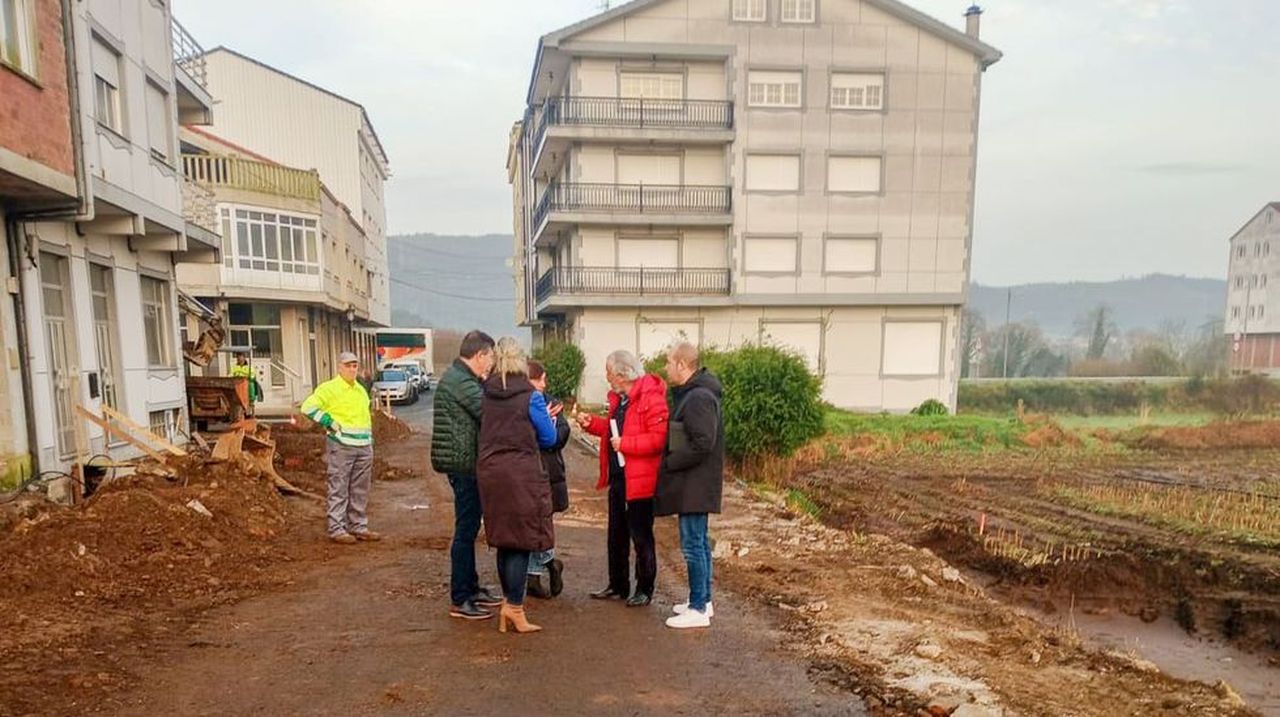 Renovación de un tramo urbano de la AC-552, en Vimianzo