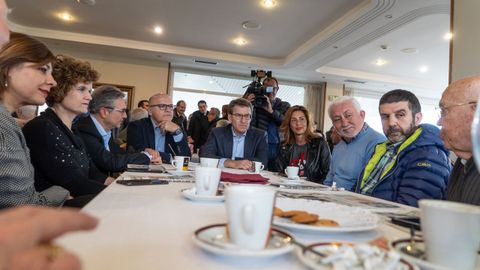 N��ez Feijoo particip� en un caf� de precampa�a en Pereiro de Aguiar