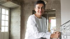 Vilavedra, s portas da sede do Consello da Cultura Galega no Pazo do Raxoi, en Santiago. 