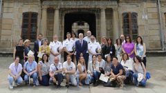 Foto de familia de los participantes en el taller de empleo. 