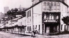 La esquina del Valent�n, cuando albergaba una cl�nica de medicina y cirug�a