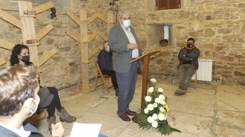 Lema Pi�eiro, onte, durante a s�a intervenci�n en Foro Voz