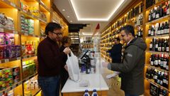 Francisco y su hermana �ngeles han adaptado Casa Chao debido a la crisis del COVID-19