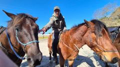 Adri�n Mart�ns recorre a caballo una media de 2.000 kil�metros al a�o