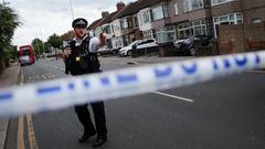 Control policial en el lugar del crimen en  Hainault.