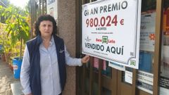 Amadita Yebra sell el boleto premiado, cuyo poseedor an se desconoce.