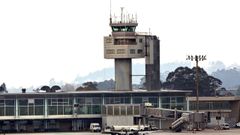 Torre de control del aeropuerto de Peinador