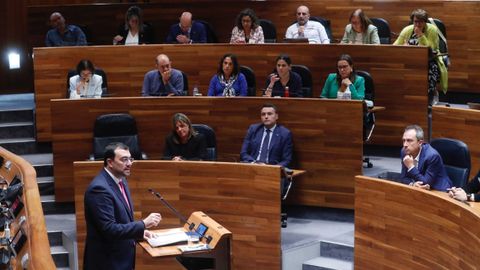 El presidente del Principado de Asturias, Adri�n Barb�n, interviene en el Debate de Orientaci�n Pol�tica General de Asturias