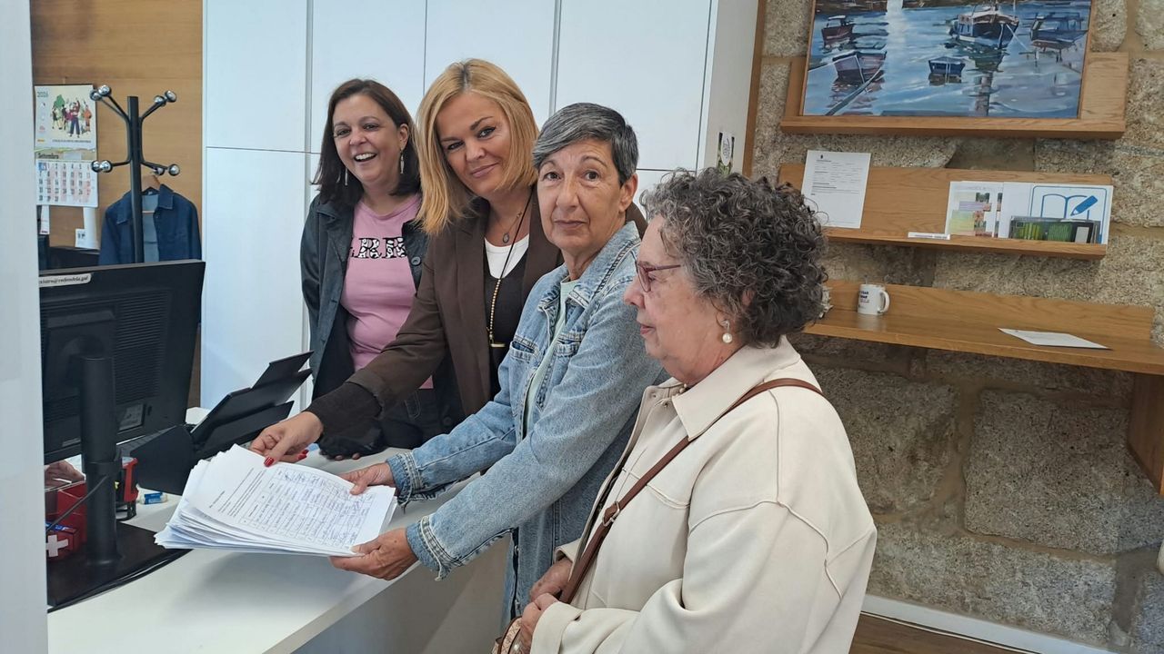Más de 1.300 firmas en Redondela para exigir mejores autobuses a los hospitales de Vigo