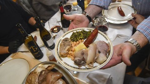 Una de las bandejas que se sirvieron el a&ntilde;o pasado en el primer Cocido Gourmet Porco Celta do Incio