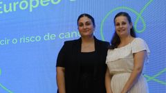 A psic�loga Amparo Vizoso e a traballadora social Roc�o Fern�ndez, en Lourenz�