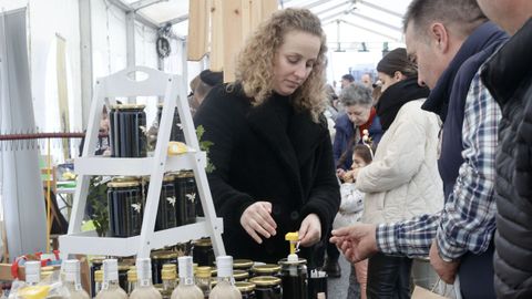 A Feira do Mel da Montaa celbrase na parroquia de Viveir, en Muras.