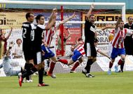 Ballesteros, marcando el gol con el que el Lugo hubiera forzado la pr�rroga contra el Murcia.