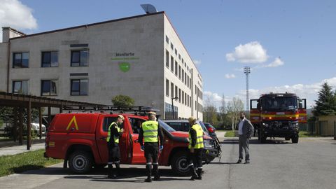 Soldados de la unidad militar de emergencia hicieron en marzo desinfecciones en las residencias de mayores de Monforte (en la foto, la de O Morn)