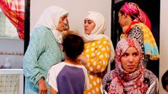 Familiares del supuesto autor de la masacre y de otros tres terrorista, tres d�as despues del golpe al coraz�n de Barcelona