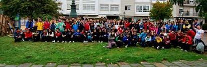 Cerca de un centenar de discentes y docentes de Cacheiras (Teo) conocieron el valor ambiental de Ames.