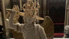 Imagen del San Miguel Arc�ngel que se impone estos d�as en los templos de la UPA de Viveiro