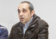 Fran M�ndez, nunha reuni�n da asociaci�n de veci�os. 