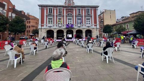 Acto institucional del 8M promovido por el Ayuntamiento de Mieres