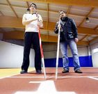 Vila, junto a su entrenador, Jos� Manuel Lombao. 