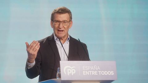 Alberto N��ez Feijoo en el acto de presentaci�n de candidatos a los municipios de m�s de 20.000 habitantes celebrado en Sevilla