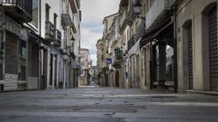 Numerosos robos se produjeron en el casco antiguo noi�s. 