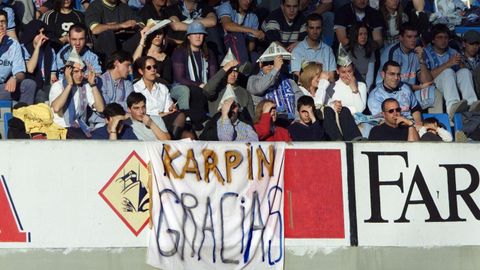 Agradecimiento a Valeri Karpin en mayo del 2002