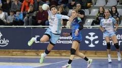 Cecilia Cacheda, con seis goles, lider� el apartado anotador de un entonado Guard�s.