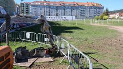 El Concello de Vilagarc�a est� acotando la parcela en la que funcionar� el aparcamiento disuasorio