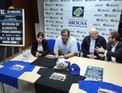 La campa�a se present� ayer en el C.C. Arousa