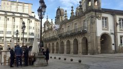 Un grupo de trabajadores comparte la hora del caf�