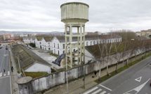 El centro comercial se prev� en la parcela entre la carretera de Catabois y Virxe da Cabeza. 