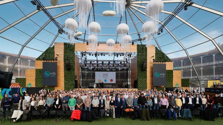 Ms de 300 trabajadores de EDP se reunieron para celebrar el logro