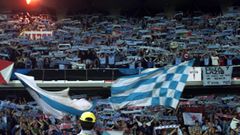 Aficionados del Celta, en el partido frente a la Juventus en Bala�dos del a�o 2000.