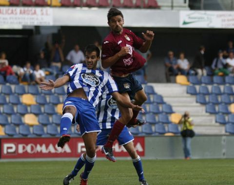Jorge Rodr�guez anot� el gol del Pontevedra en la ida, cuando los granates perdieron por 1 a 2. 