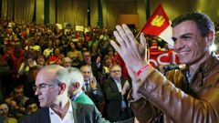 Pedro S�nchez llena en Ourense