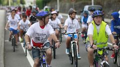 Una multitud pedale� por Viveiro el dia de la bicicleta